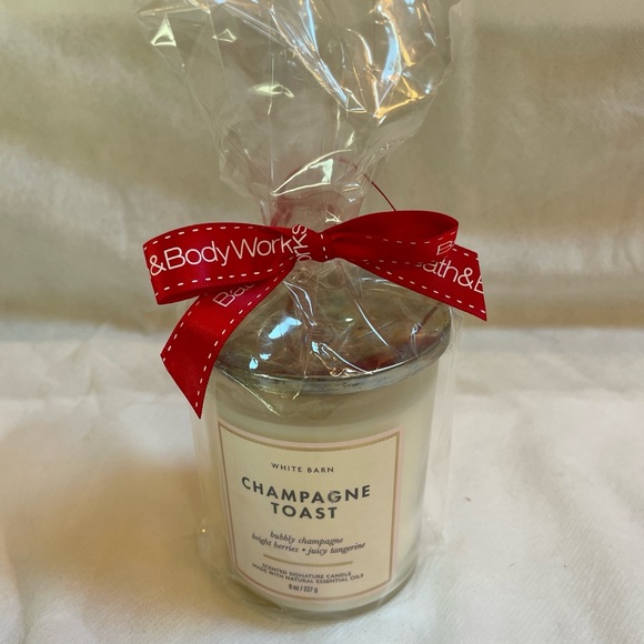 White Barn Champagne Toast Candle - Picture 2 of 5